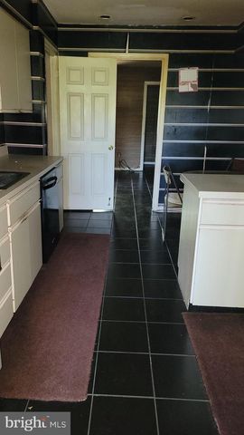 1667 HUNTERS COURT, Yardley, PA 19067