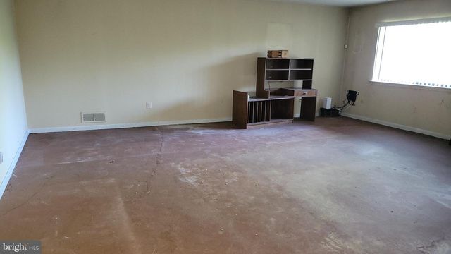 1667 HUNTERS COURT, Yardley, PA 19067