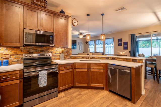 15537 LONG CYPRESS DRIVE, Ruskin, FL 33573