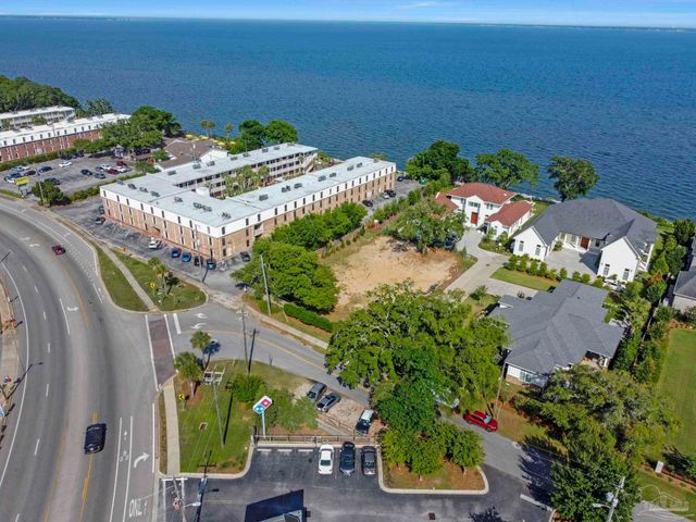 581 Chipley Ave, Pensacola, FL 32503