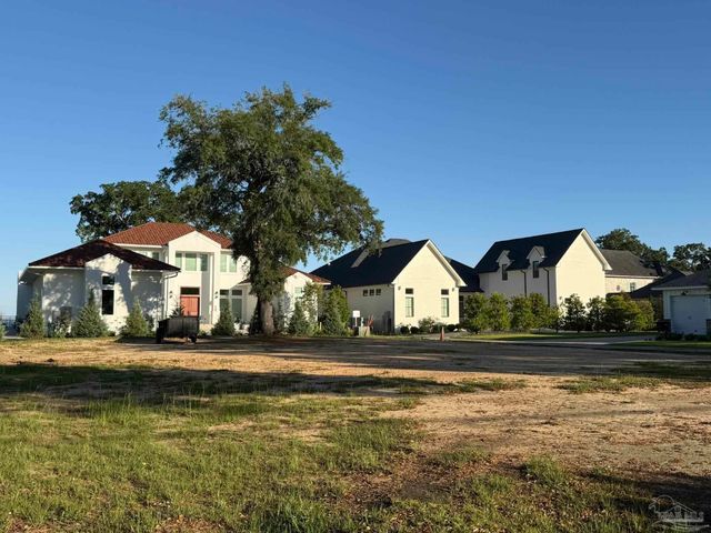 581 Chipley Ave, Pensacola, FL 32503