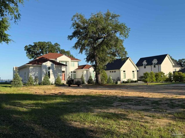 581 Chipley Ave, Pensacola, FL 32503