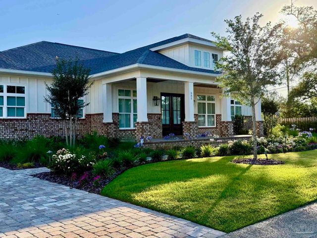 581 Chipley Ave, Pensacola, FL 32503