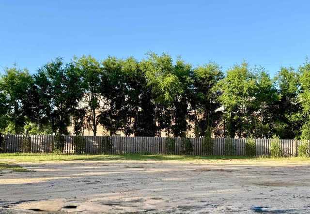 581 Chipley Ave, Pensacola, FL 32503