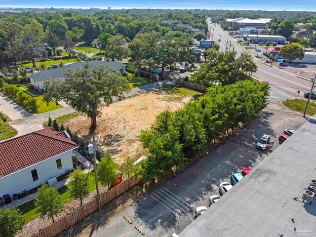 581 Chipley Ave, Pensacola, FL 32503