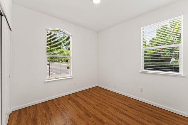 330 Belfont Cir, Sacramento, CA 95835