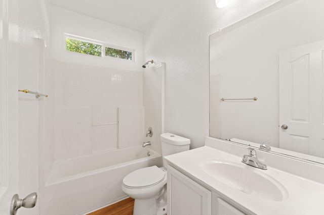 330 Belfont Cir, Sacramento, CA 95835