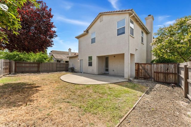 330 Belfont Cir, Sacramento, CA 95835