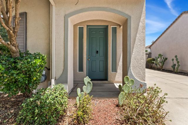 330 Belfont Cir, Sacramento, CA 95835