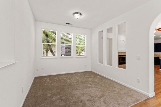 330 Belfont Cir, Sacramento, CA 95835