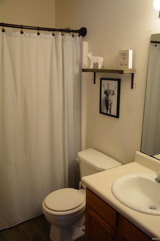 5643 N BLUEGRASS Circle, Lafayette, IN 47905