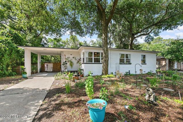 3633 RENDALE Drive N, Jacksonville, FL 32210