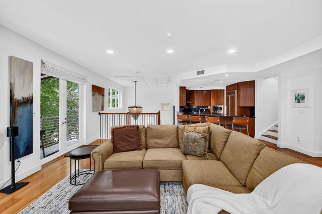 1520 SE 2ND Street 1520, Fort Lauderdale, FL 33301