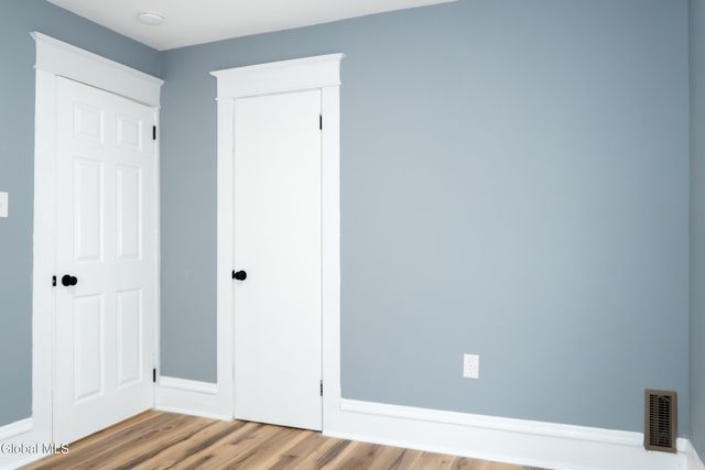 14 Yale Street, Schenectady, NY 12304