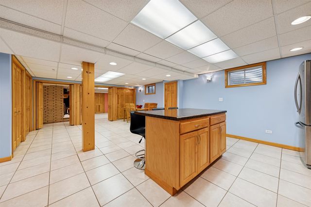 7216 S Octavia Avenue, Bridgeview, IL 60455