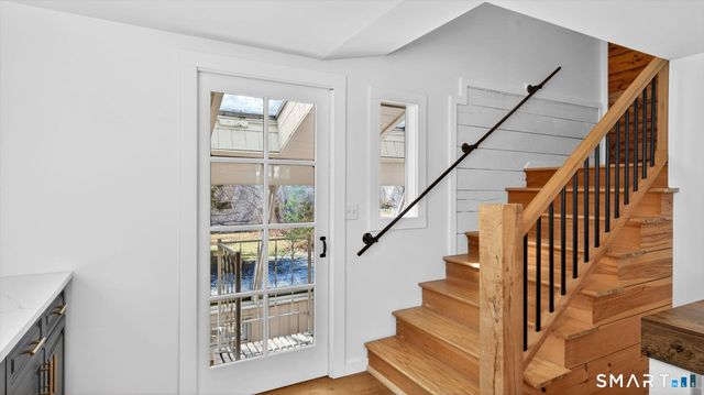 56 West Street, Bolton, CT 06043