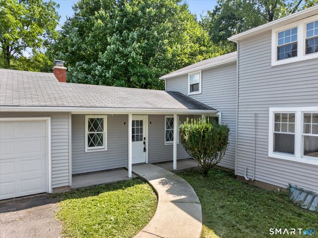 56 West Street, Bolton, CT 06043