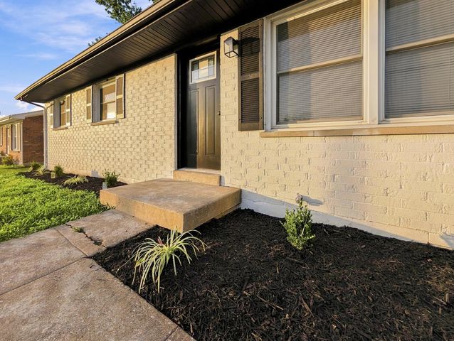 497 Asbury Lane, Lexington, KY 40511