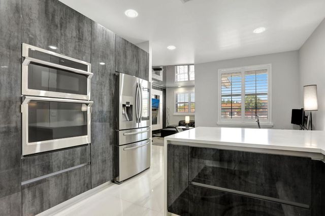 6584 Villa Sonrisa Drive 1122, Boca Raton, FL 33433