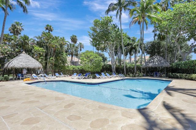 6584 Villa Sonrisa Drive 1122, Boca Raton, FL 33433