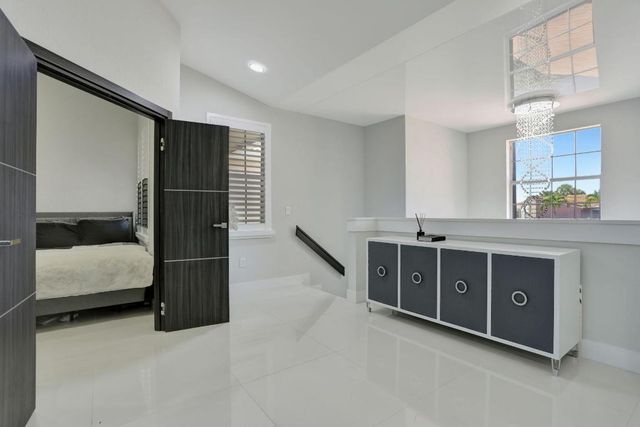 6584 Villa Sonrisa Drive 1122, Boca Raton, FL 33433