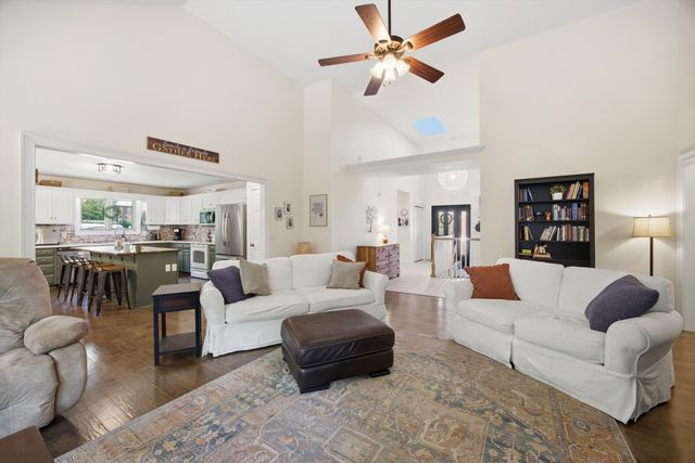 2375 Red Tail Lane, Chattanooga, TN 37421