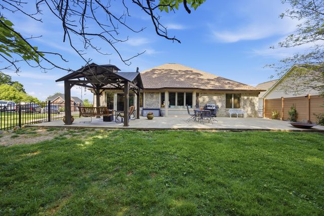 2375 Red Tail Lane, Chattanooga, TN 37421