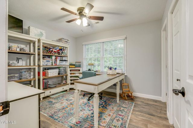 214 Brooks Landing Circle, Rogersville, TN 37857