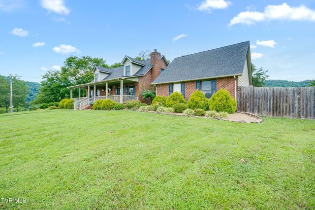 214 Brooks Landing Circle, Rogersville, TN 37857