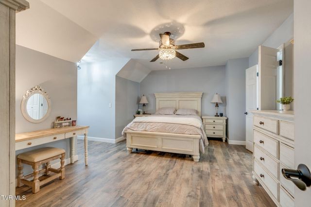 214 Brooks Landing Circle, Rogersville, TN 37857