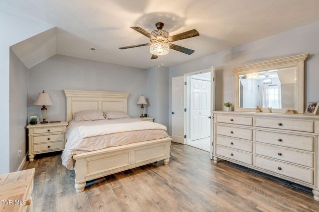 214 Brooks Landing Circle, Rogersville, TN 37857