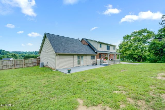 214 Brooks Landing Circle, Rogersville, TN 37857