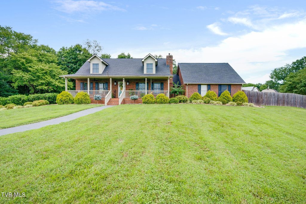 214 Brooks Landing Circle, Rogersville, TN 37857