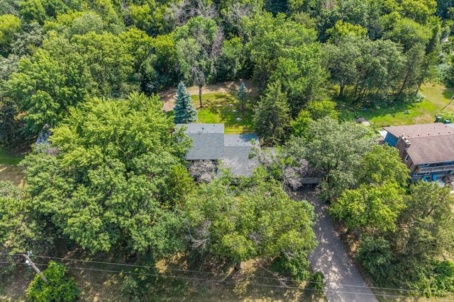 5352 Eagle Creek Boulevard, Shakopee, MN 55379