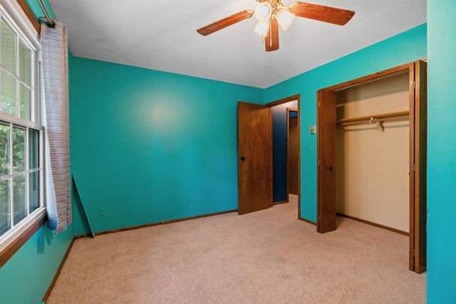 5352 Eagle Creek Boulevard, Shakopee, MN 55379