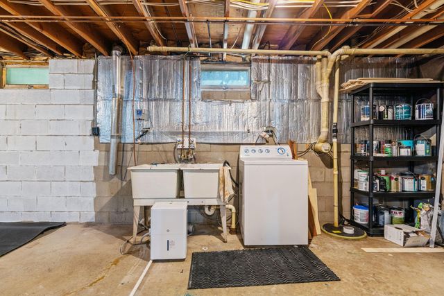 5352 Eagle Creek Boulevard, Shakopee, MN 55379