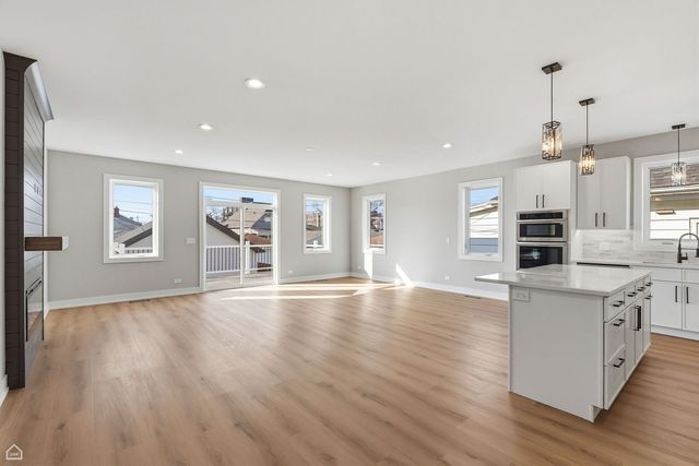 2724 budd Street, River Grove, IL 60171