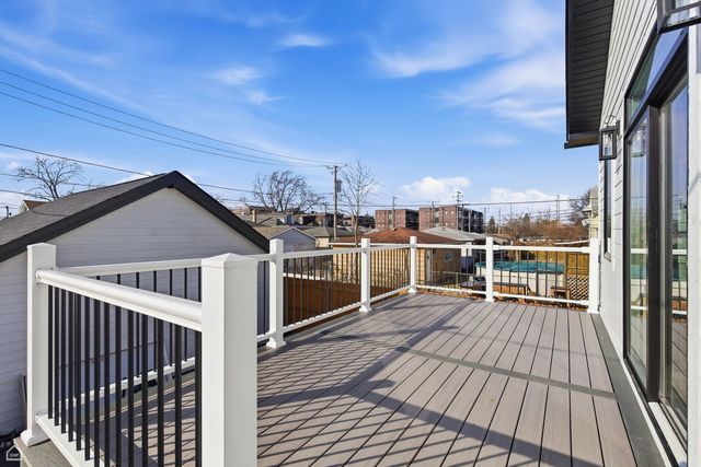 2724 budd Street, River Grove, IL 60171