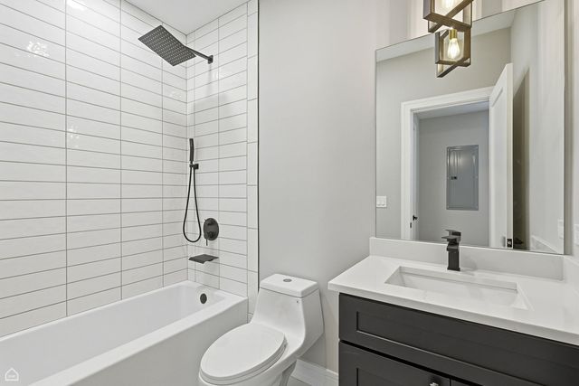 2724 budd Street, River Grove, IL 60171