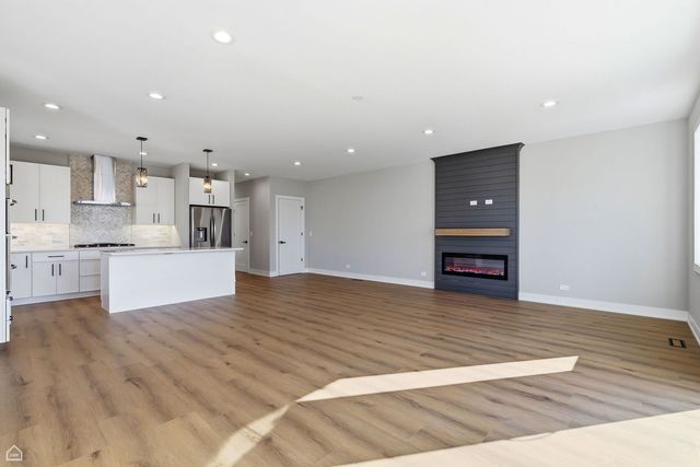 2724 budd Street, River Grove, IL 60171