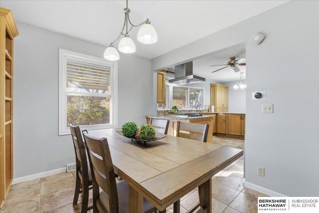 13591 Arbor Street, Omaha, NE 68144