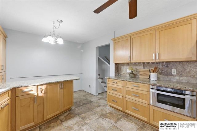 13591 Arbor Street, Omaha, NE 68144