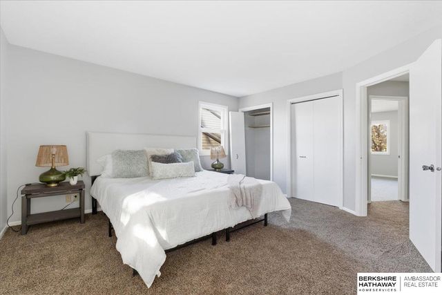 13591 Arbor Street, Omaha, NE 68144