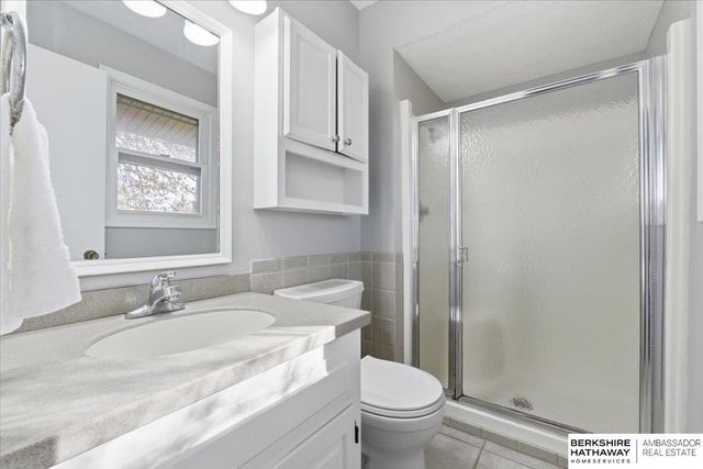 13591 Arbor Street, Omaha, NE 68144