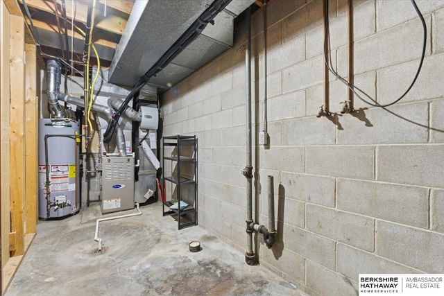 13591 Arbor Street, Omaha, NE 68144