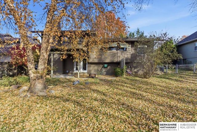 13591 Arbor Street, Omaha, NE 68144