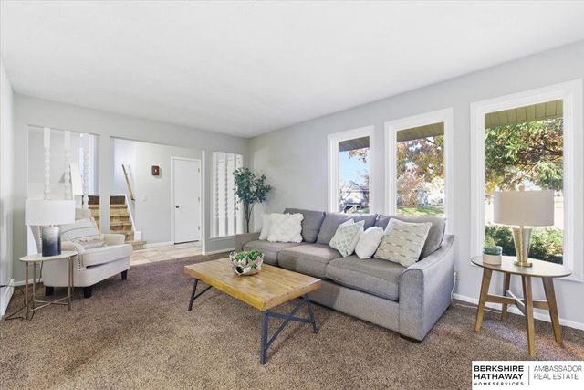 13591 Arbor Street, Omaha, NE 68144