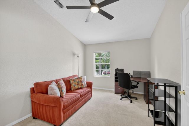 7910 Laina Lane 3, Boynton Beach, FL 33437