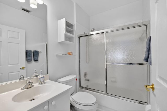 7910 Laina Lane 3, Boynton Beach, FL 33437