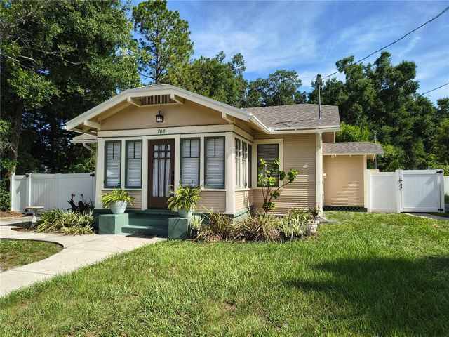 708 W IDLEWILD AVENUE, Tampa, FL 33604